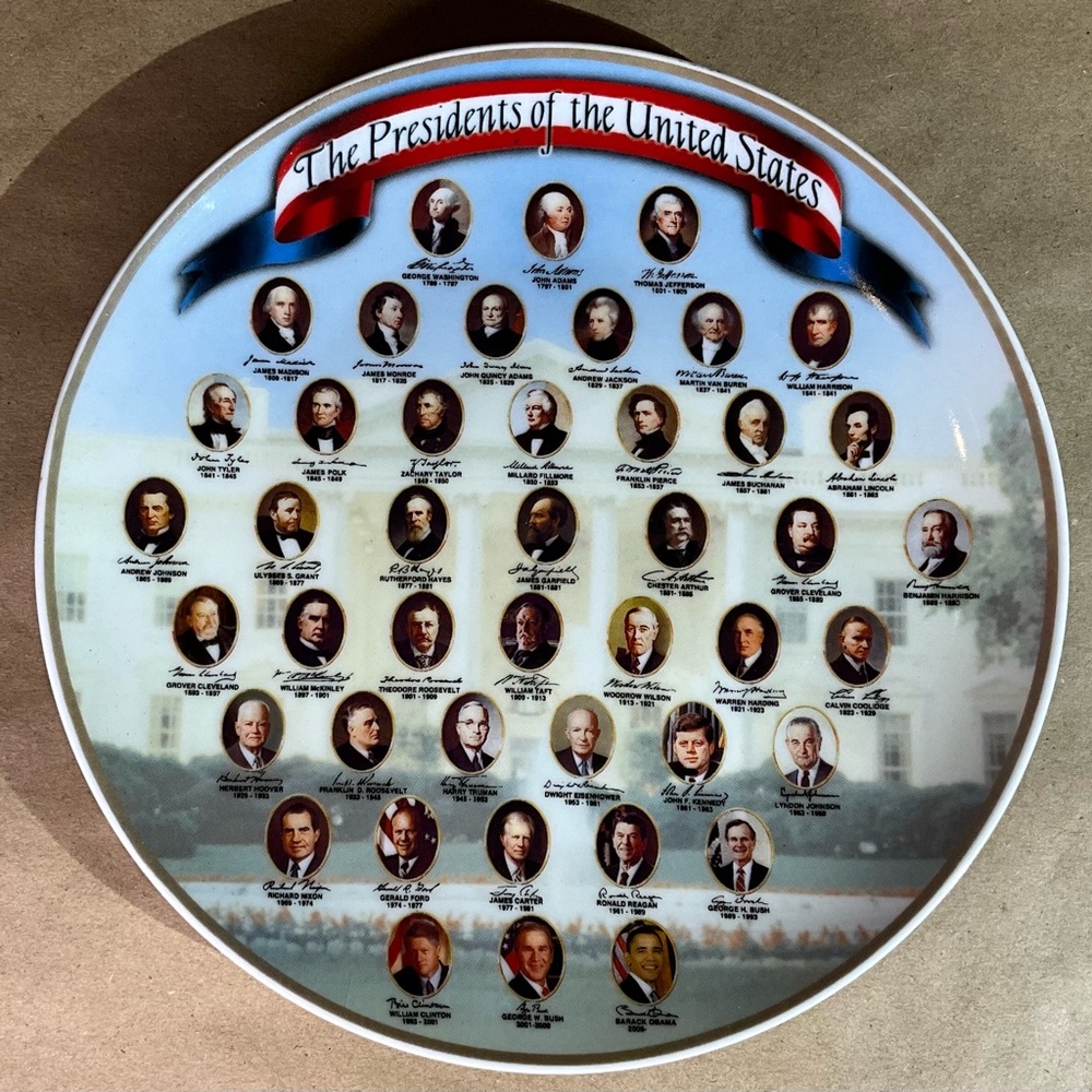 Presidential collectors plate/Washington through Obama (sigh)(take that however)